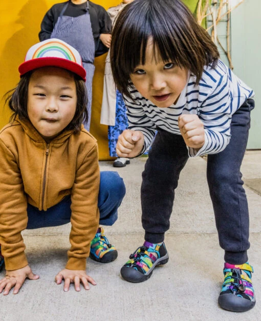 Keen Big Kids' Newport H2 | Magnet/Brilliant Blue - Image 9